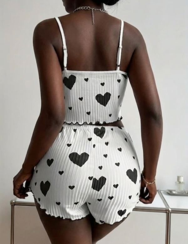 women’s two piece heart print pajama set – white & black